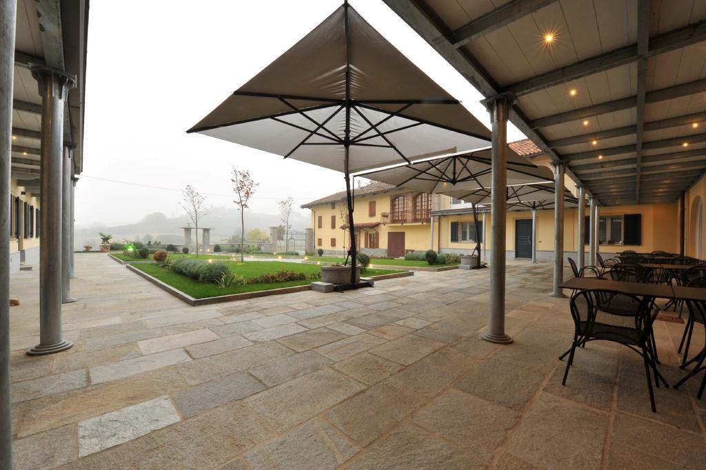 Agriturismo Cascina Varie Castagnito Exteriér fotografie