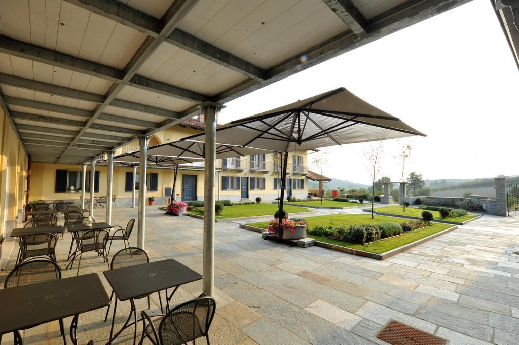 Agriturismo Cascina Varie Castagnito Exteriér fotografie